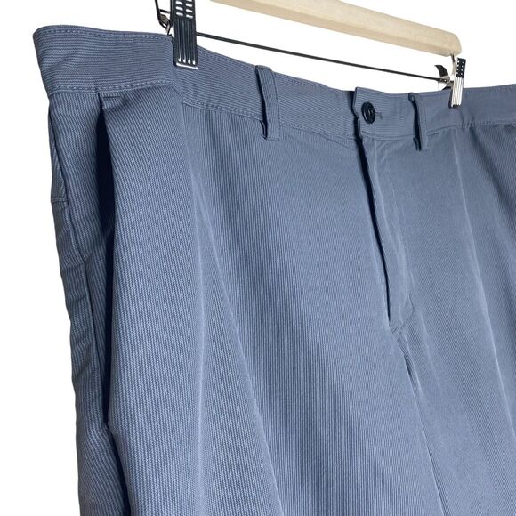 The North Face Men’s Shorts Size 40 Gray Pockets Zipper Logo Outdoors Preppy - Picture 4 of 10